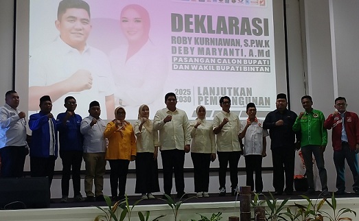 13 Partai Politik Di Bintan Deklarasi Roby - Deby